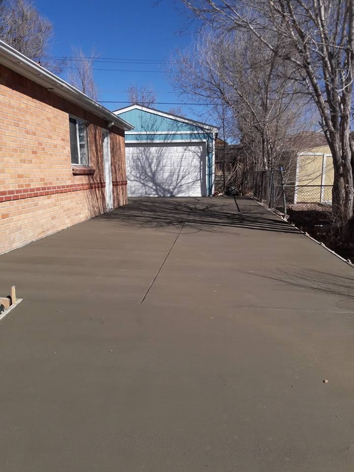 Concrete for Tiny Concrete & Fence Installs in Aurora, CO