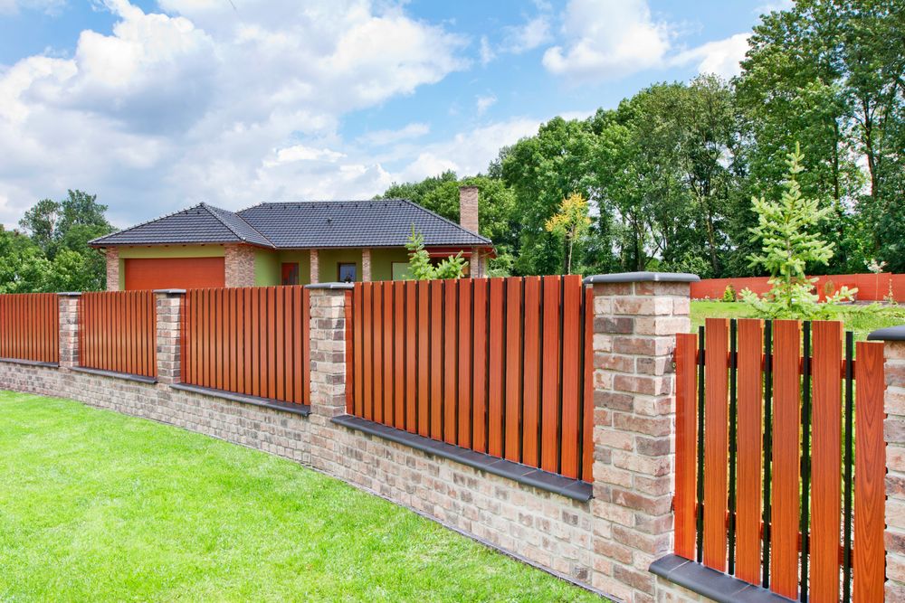 Our professional Fencing service offers homeowners durable and aesthetically pleasing fencing solutions, enhancing the security, privacy, and curb appeal of your property. for Don's Handy Services  in Fayette, MS