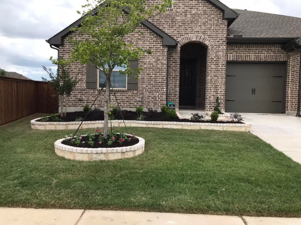 Mowing for Joandi's Lawn & Landscaping Service in Haltom City, TX