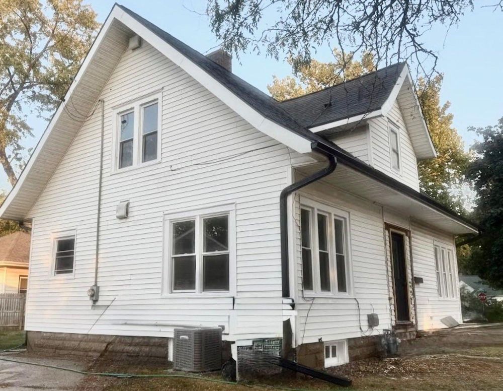 All Photos for Ultimate Exteriors in Beloit, WI