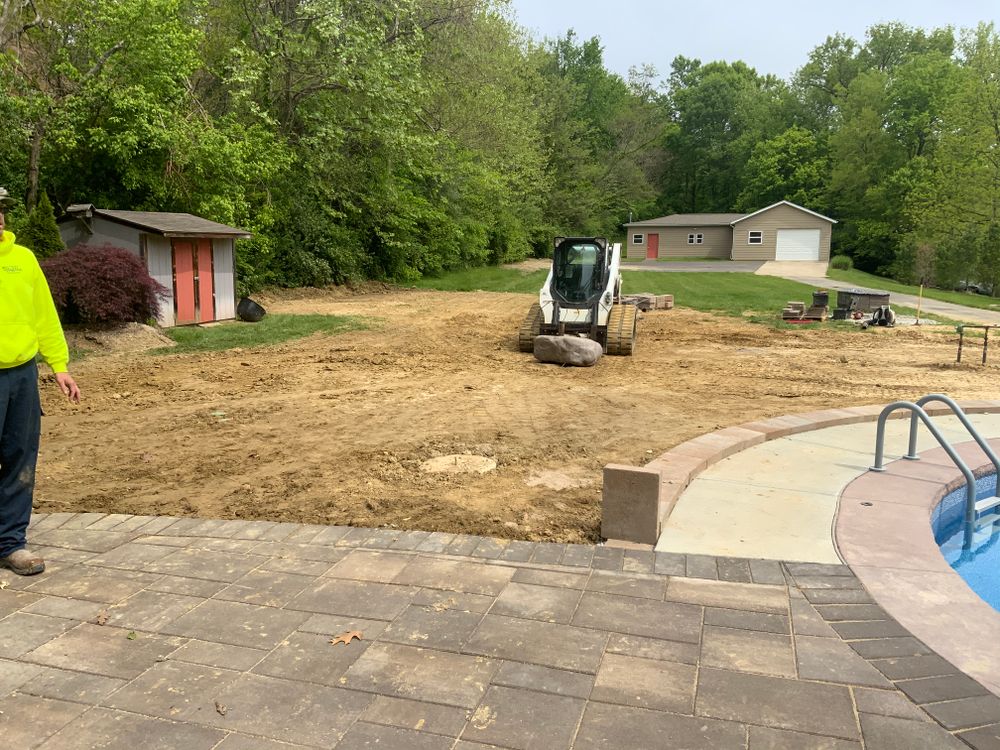 All Photos for Mayfield Landscaping in Staunton, IL