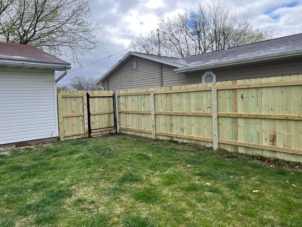 Fence Installation for Illinois Fence & outdoor co. in Kewanee, Illinois