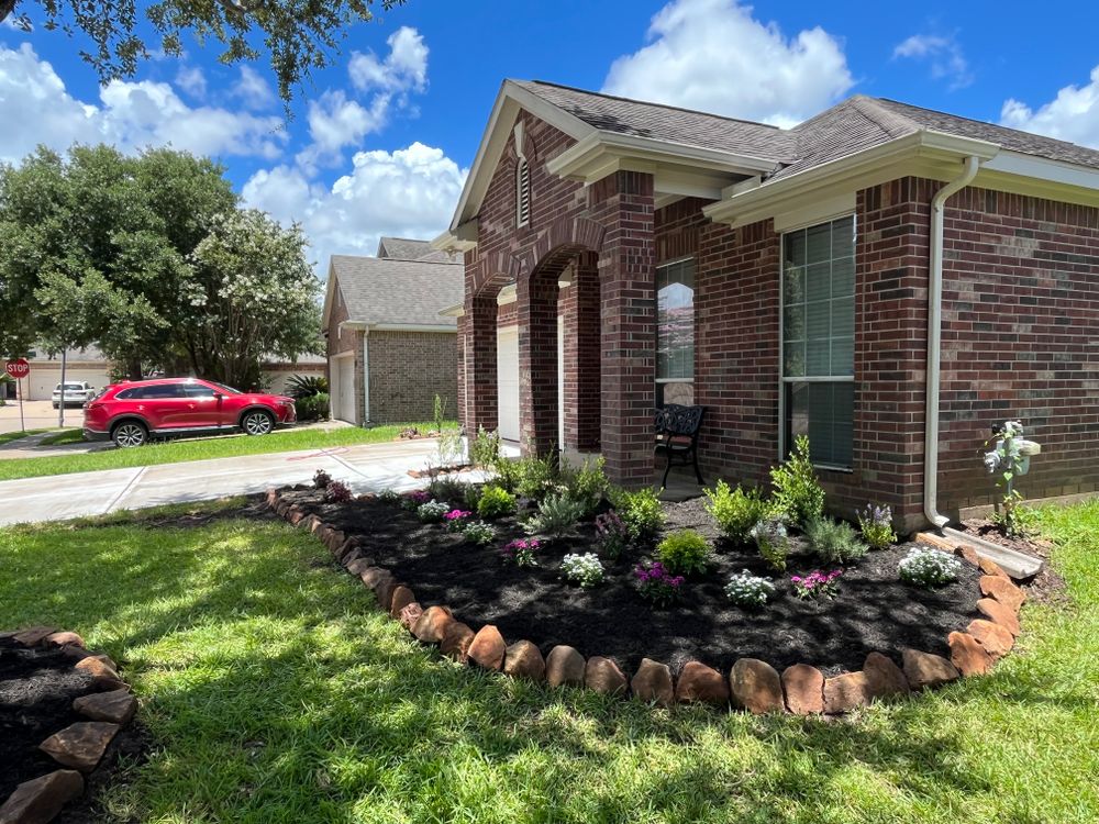 All Photos for Garza Lawncare & Tree Service in Pearland, TX