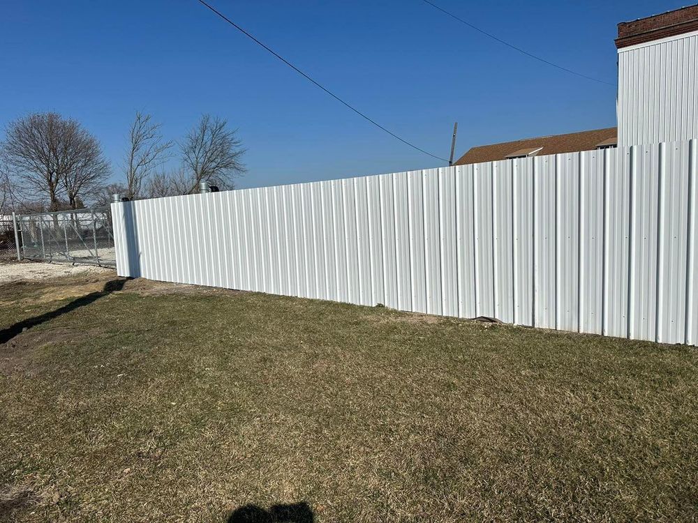 Fence Installation for Illinois Fence & outdoor co. in Kewanee, Illinois