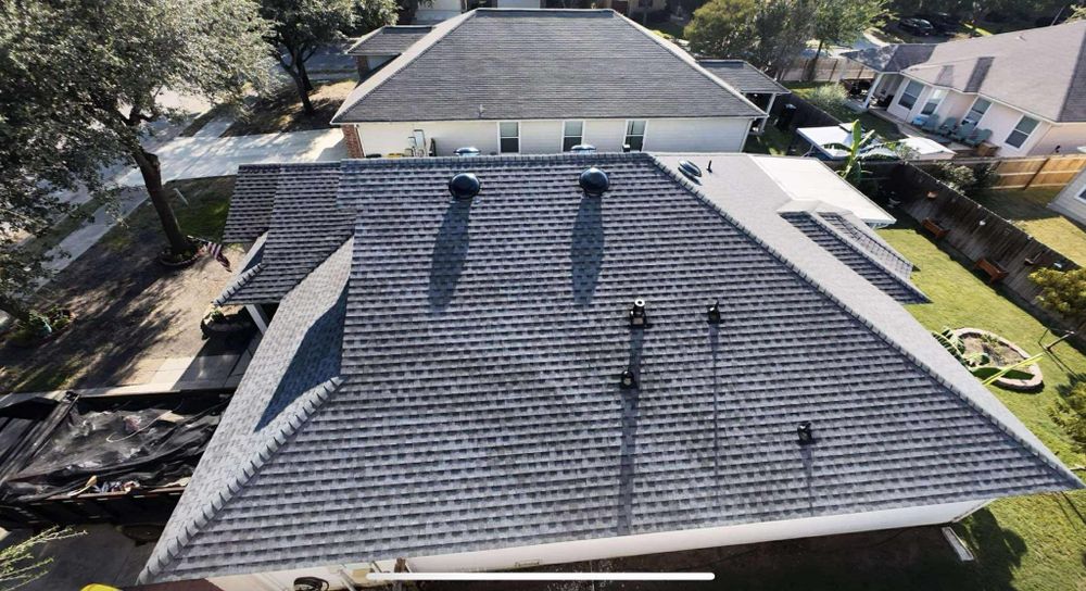 Roofing for Steel Country Home Restorations in Cibolo, TX