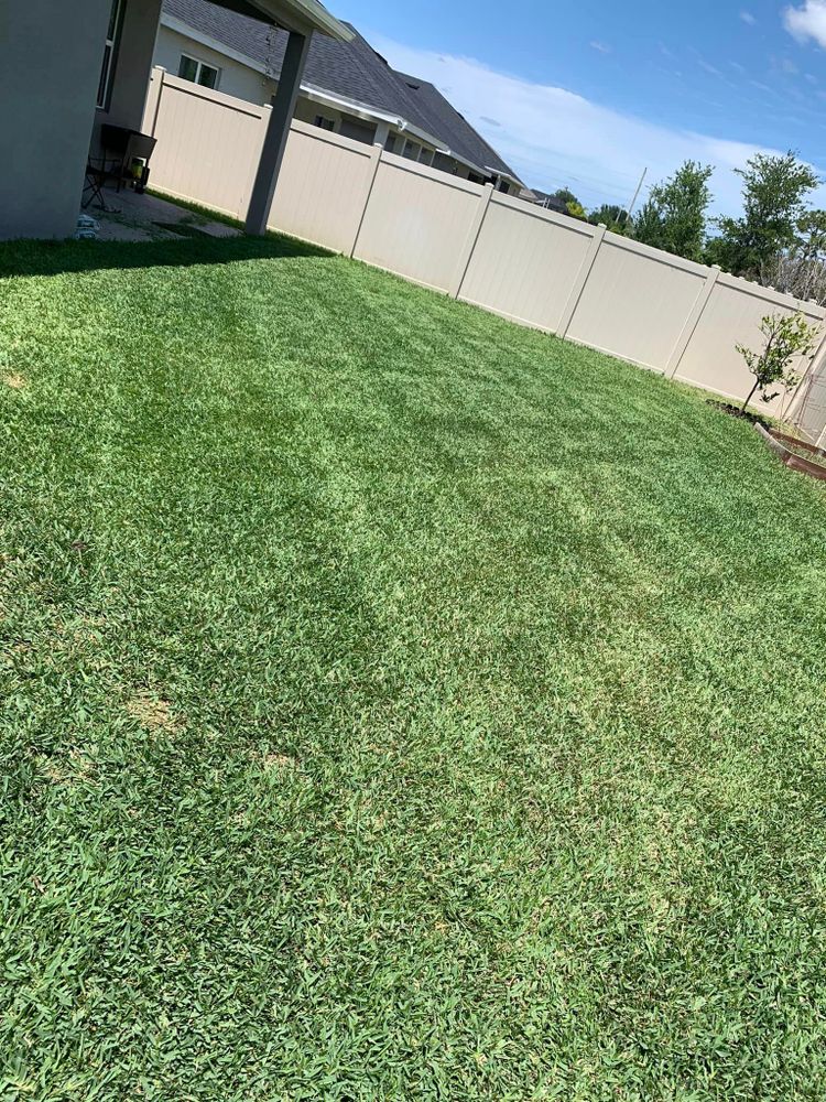 Lawn Care for Tolliver’s landscape LLC in Palm Bay, FL