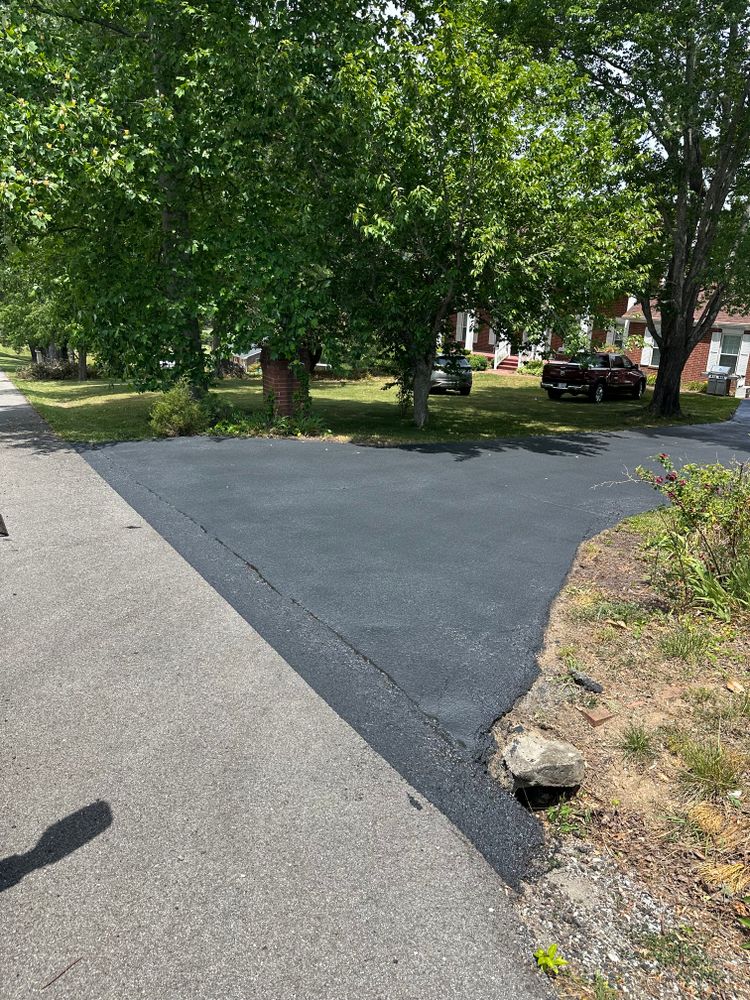 All Photos for Metzler Paving and Sealcoating LLC in Jacksboro, TN