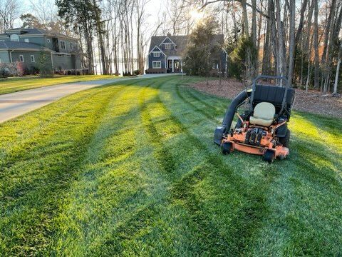 Lawn Care for Dream Cuts Landscaping and Lawn Care LLC in Gastonia, NC