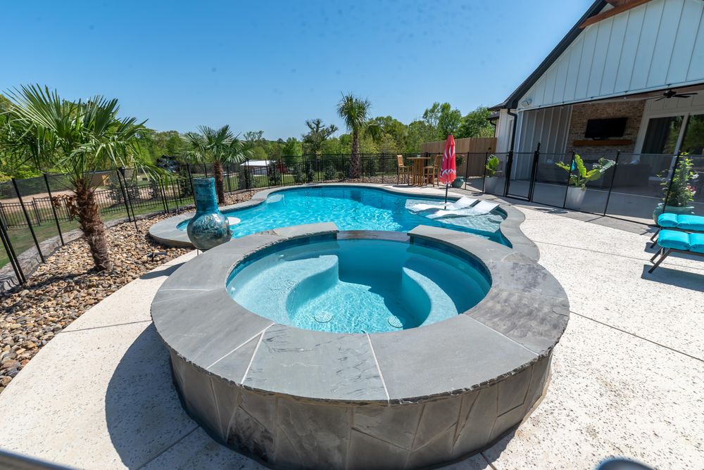 All Photos for Neely Construction & Design LLC in Chandler, TX