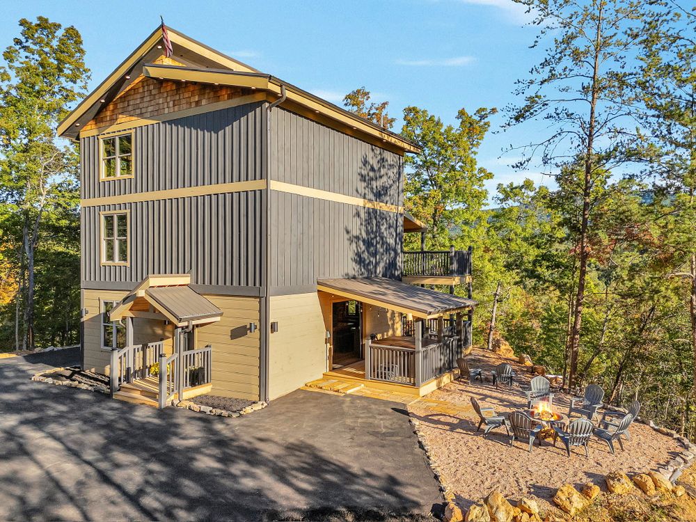 Our landscaping service specializes in transforming outdoor spaces by offering land clearing, creating beautiful and functional environments. Discover what is land clearing and how it enhances your property's natural beauty. for Dutch Mountain Excavating in Sevierville, TN