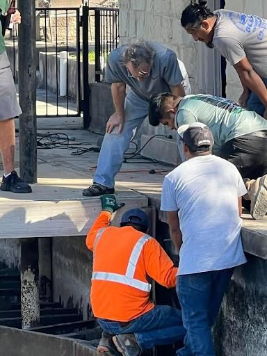 Trucking for King Services in Seguin, TX