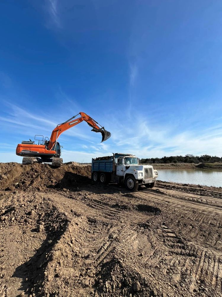Our excavation and site prep service offers comprehensive land clearing, ensuring your property is expertly prepared for construction with minimal environmental impact, setting a solid foundation for your next project. for South Prairie Construction in South Bend, TX