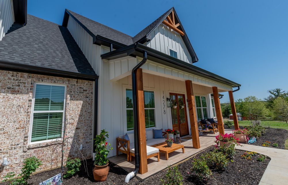 All Photos for Neely Construction & Design LLC in Chandler, TX