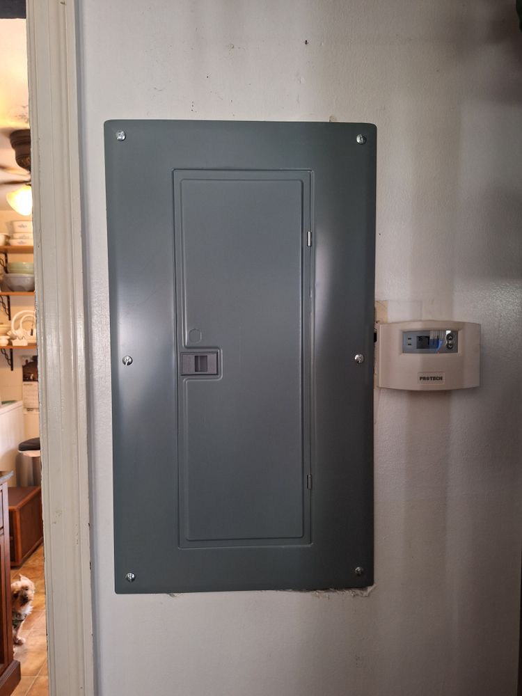 All Photos for Flash Gordon Electric LLC in Hope Mills, NC