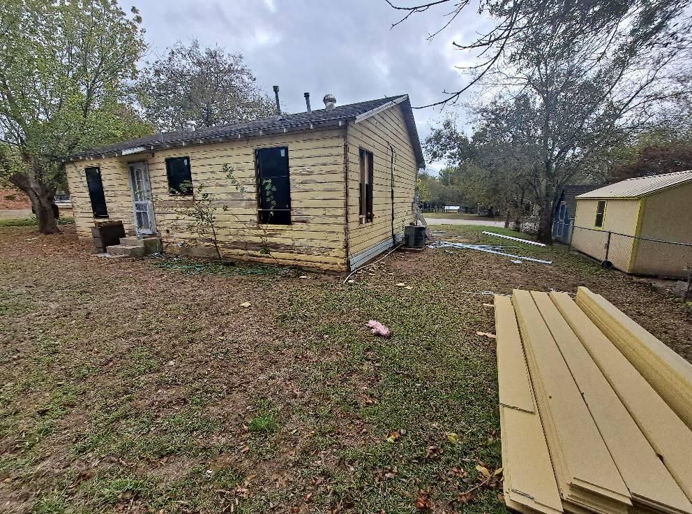 All Photos for McKay & Hands in Mineral Wells, TX