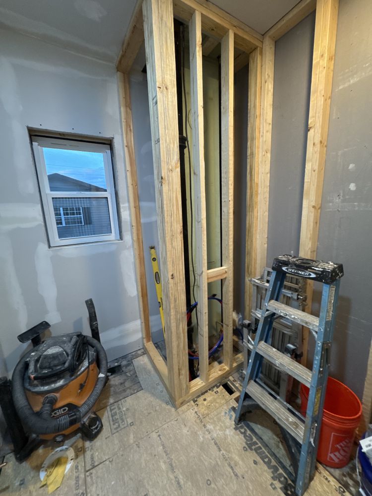 Steeleville bath for Dead Tree General Contracting in Carbondale, Illinois