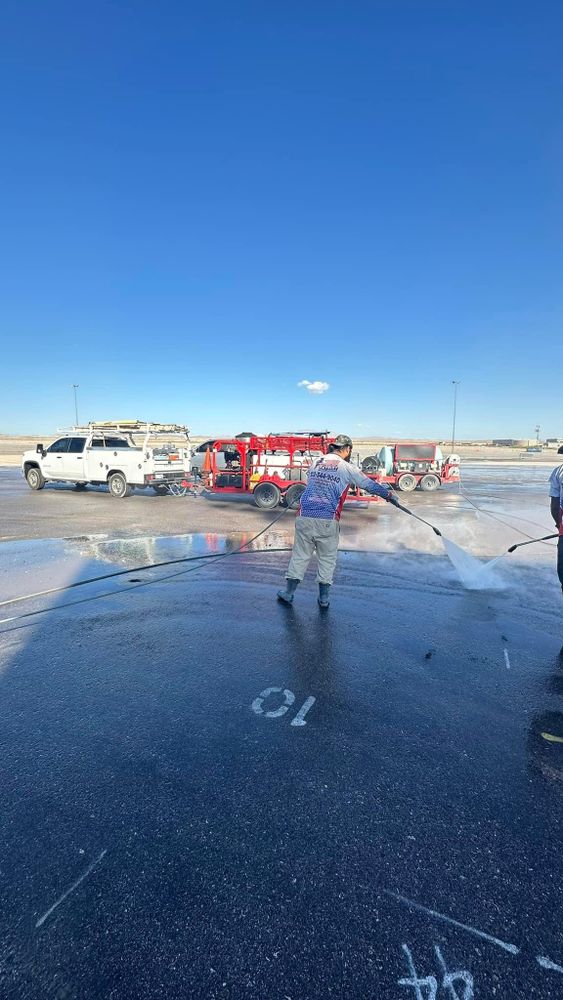 Commercial Window Cleaning for Patriot Power Washing in Sunrise Manor, NV