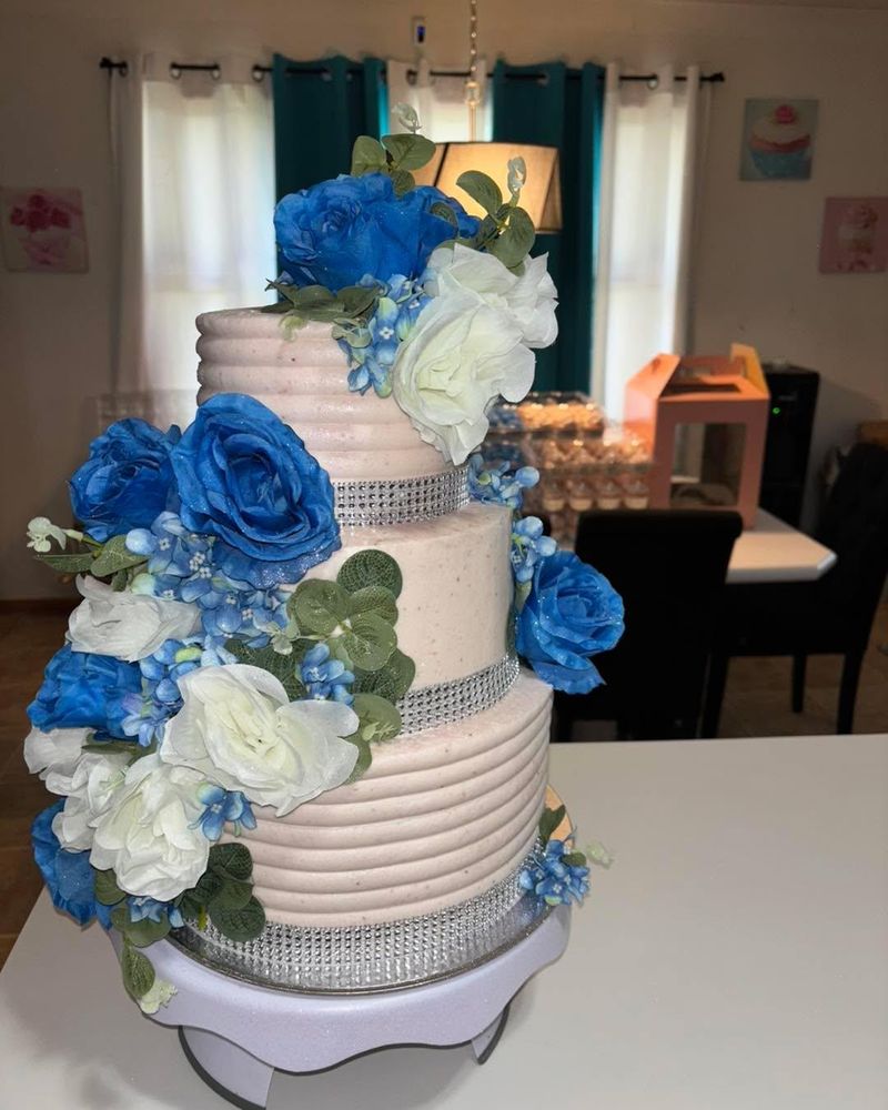 All Photos for Crumble Creations in Springfield, IL