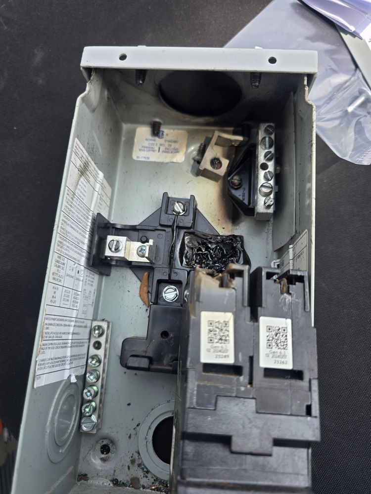 Our Electrical Repairs service ensures your home's safety and functionality with expert troubleshooting, efficient solutions, and reliable fixes for all electrical issues. Trust us to keep your home powered safely. for Grunt Electric in Bensenville, IL