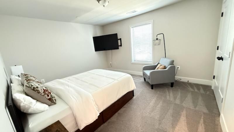 Residential Cleaning for Clean R Us Professional Service LLC in Annapolis , MD