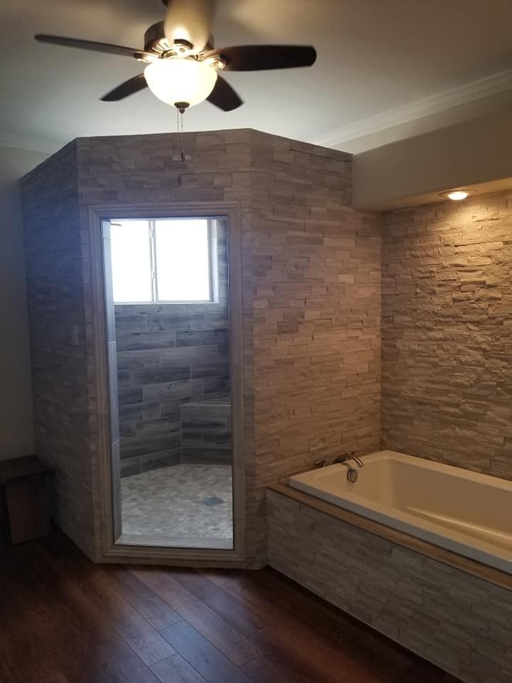 Bathrooms for Homepro Services LLC in San Angelo, TX