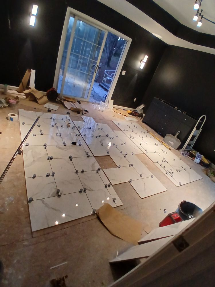 Makanda master and full bath for Dead Tree General Contracting in Carbondale, Illinois