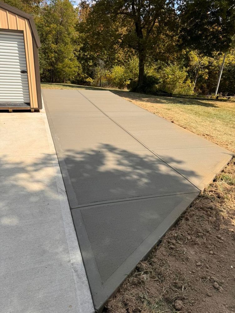 Commercial Residential Concrete for Tanenbaum Services & Concrete in Florence, KY