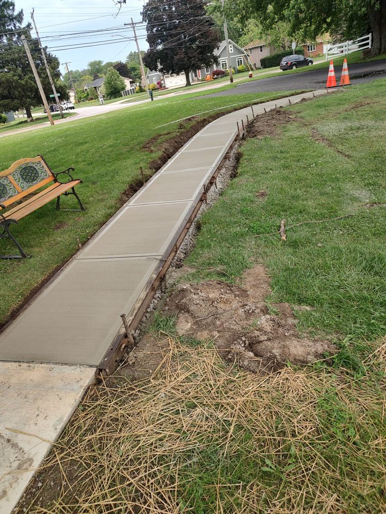 Concrete for Henceroth Construction in Amherst, OH