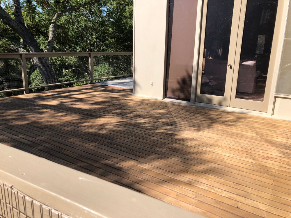 Deck & Fence Staining & Painting for Clean Finish Painting in San Carlos, CA