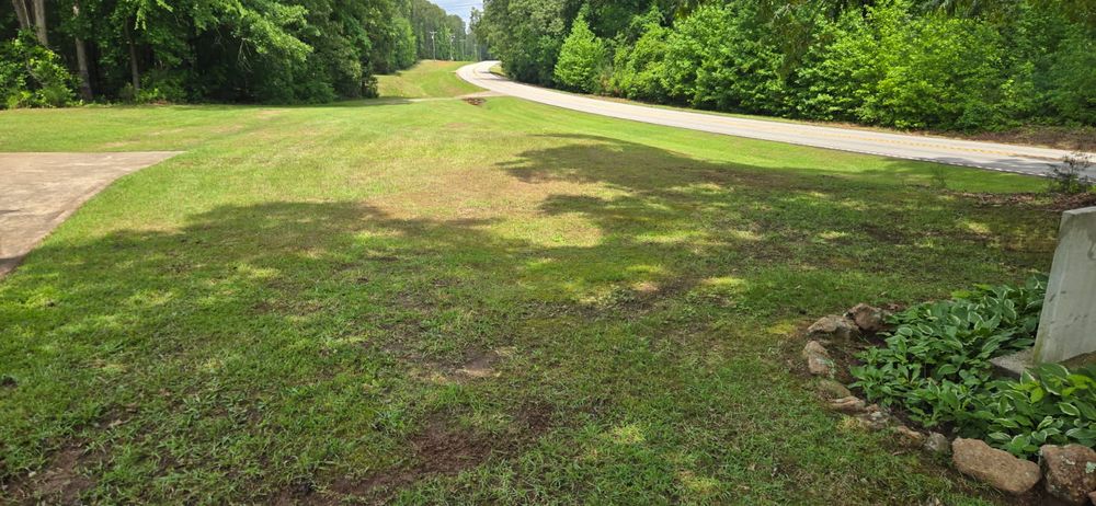 All Photos for Fresh Cut Yard & Lawn Care LLC in Forsyth, GA