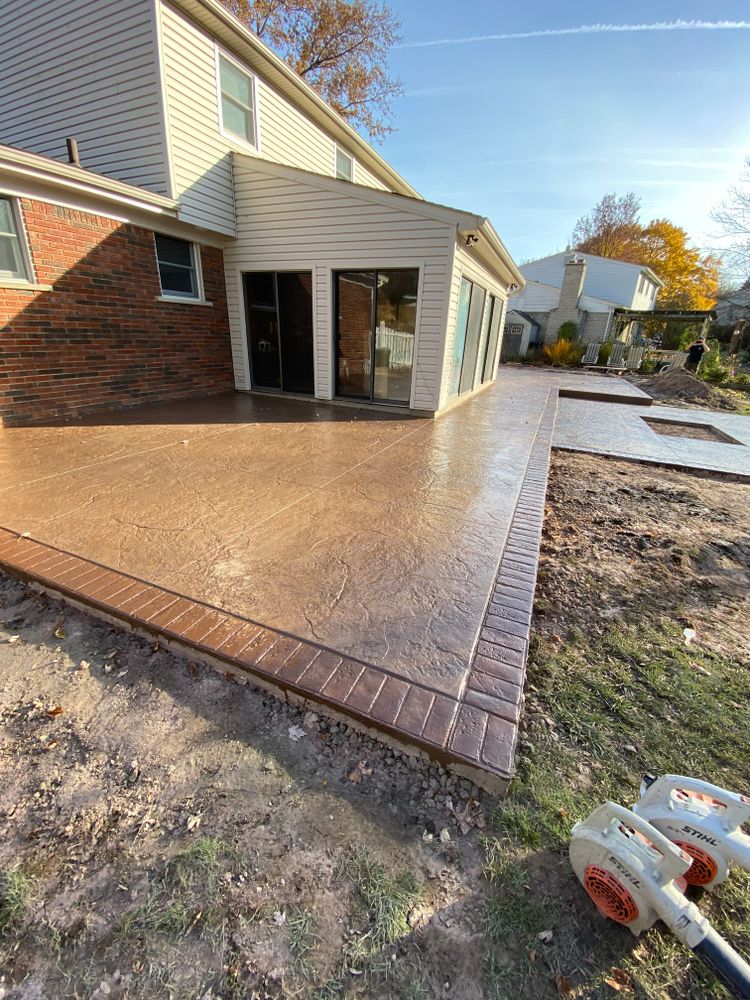 Patios for Ibarra Concrete Services LLC in Detroit, MI