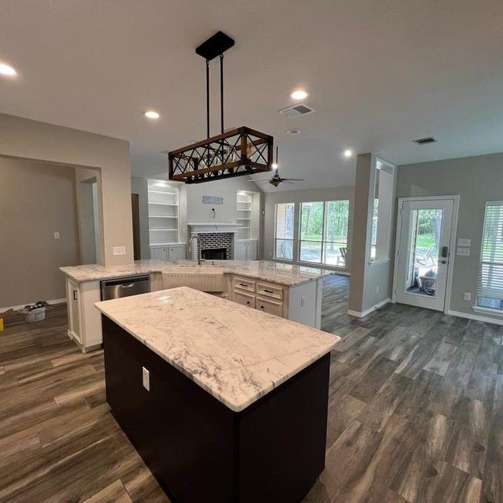 Enhance your home with our expert kitchen bath remodeling services, offering innovative designs and seamless execution to transform your space into a functional and stylish hub for family gatherings. for Mastercraft Ventures LLC in Conroe, TX