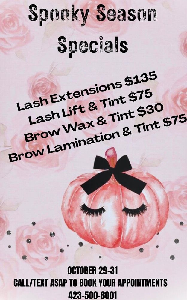 Lash Extensions - Classic/Hybrid/Volume/Colors for Unique Lash & Brow Studio in Bean Station, TN