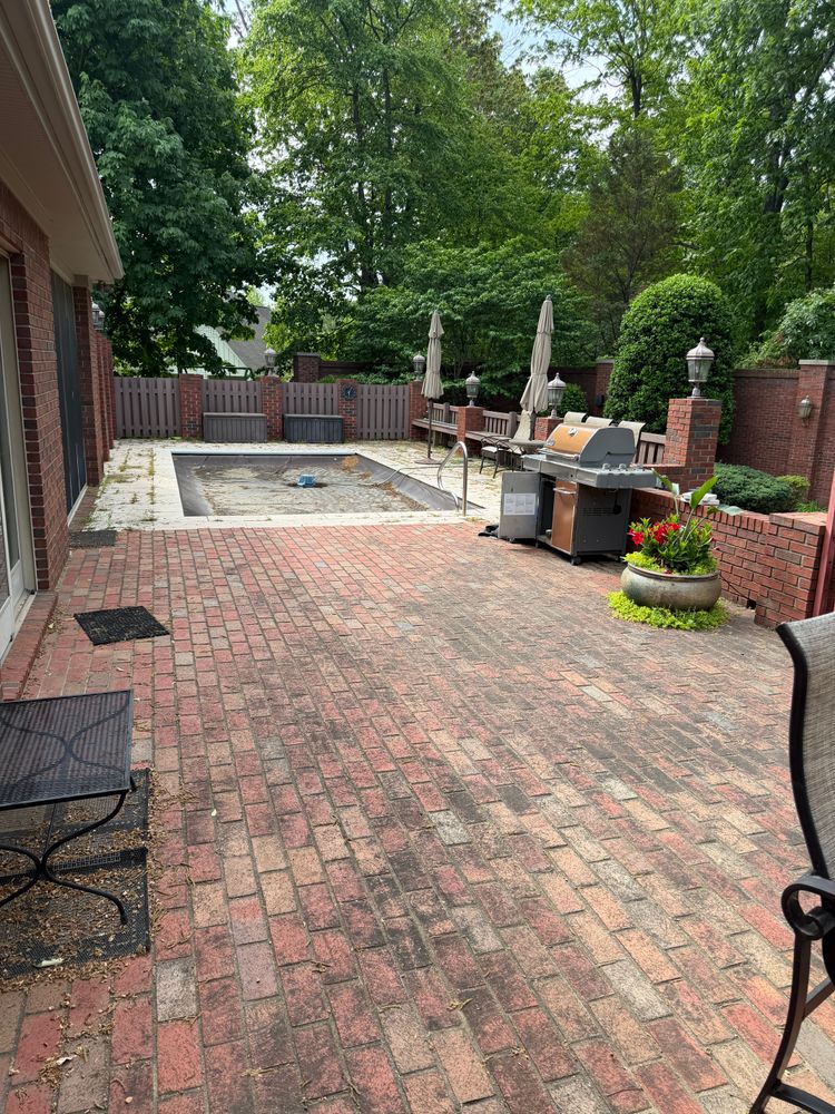 All Photos for Diamond Shine Pressure Washing in Paducah, KY