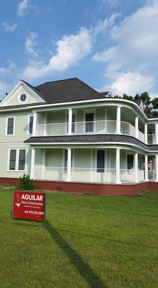 Exterior Painting for Aguilar Paint & Construction in El Campo, TX