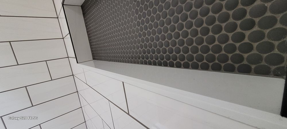 Bathroom remodels for Dawson Remodeling in Lake Stevens, WA