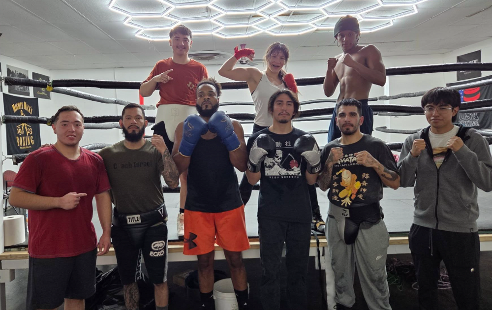 Adults learn boxing fitness and its benefits to their body and mind. We can help you lose weight, get toned, learn self-defense and different ways to work out. Coaches are here 110% to motivate you, give assistance and most of all build new relationships with our adult boxers. for Sollano Legends Boxing in Amarillo, Tx