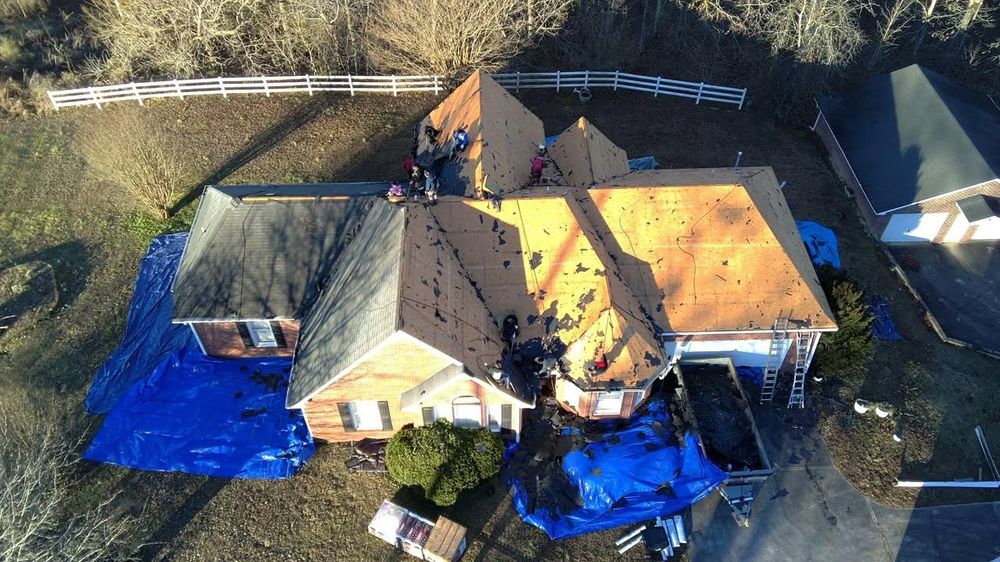 All Photos for R-House Roofing & Gutters in Cedartown, GA