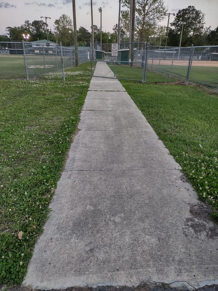 Concrete Cleaning for Exterior Pressure Washing in Jacksonville, FL