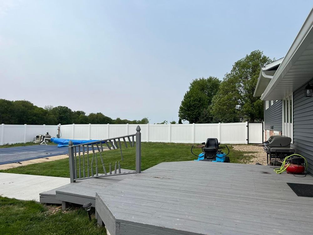 Fence Installation for Illinois Fence & outdoor co. in Kewanee, Illinois