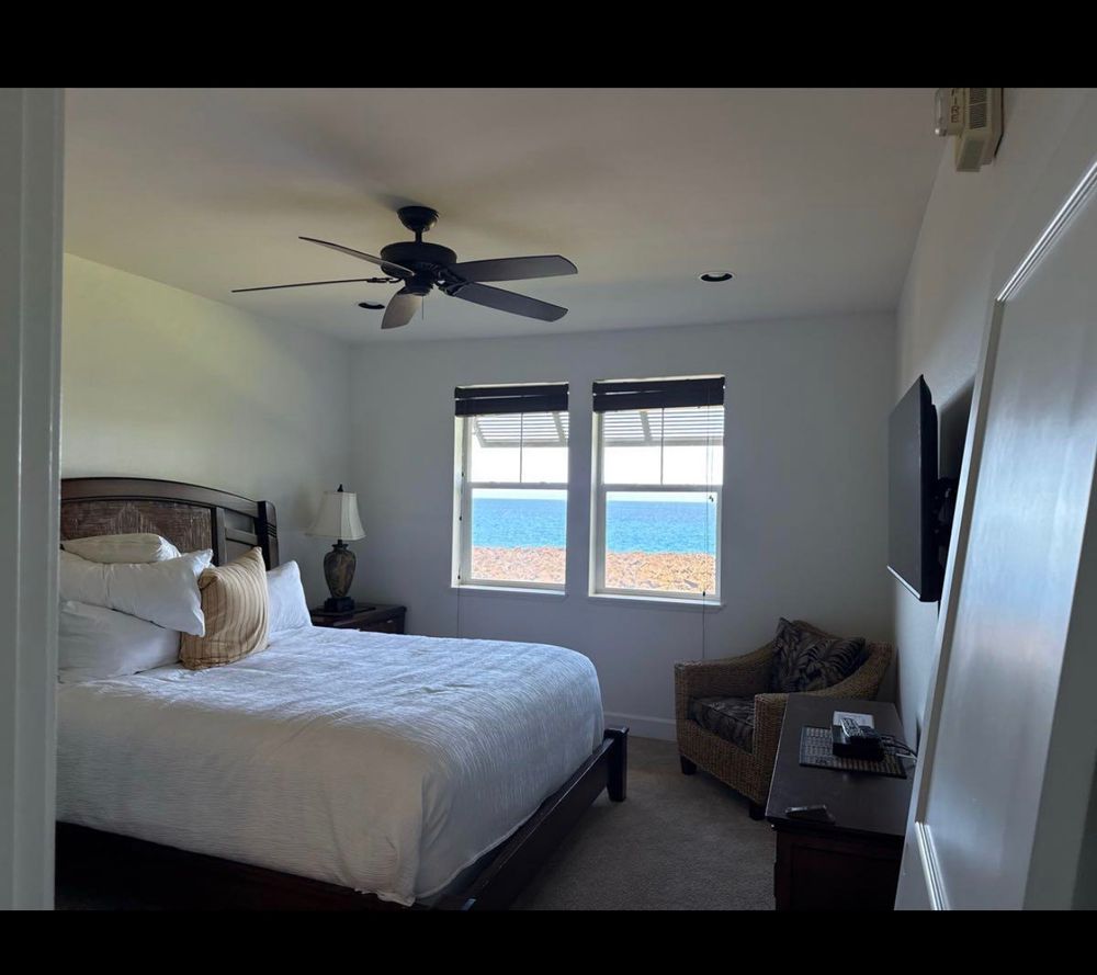 All Photos for ATM Holguin Painting  in Waikoloa Village, HI