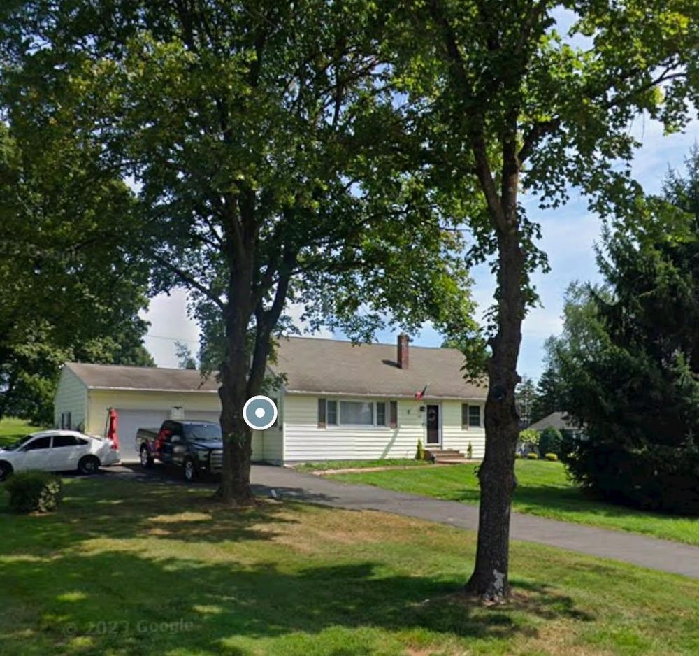 All Photos for Unique Outdoor Lighting in Short Hills, NJ