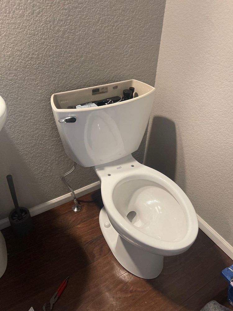 Toilets for Mr. Pipe Dreams LLC in Colorado Springs, CO