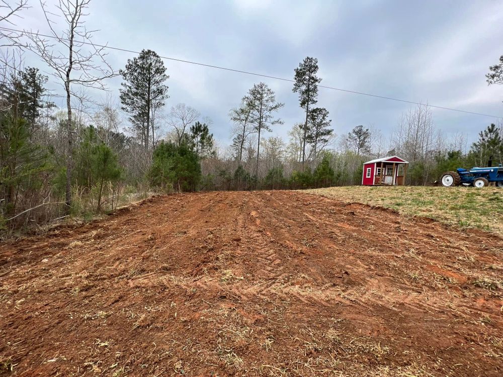 Excavating Company for Patriot Grading and Materials in Villa Rica, GA