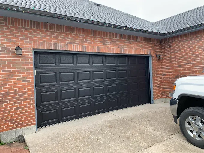 All Photos for 423 Garage Doors in Signal Mountain, Tennessee