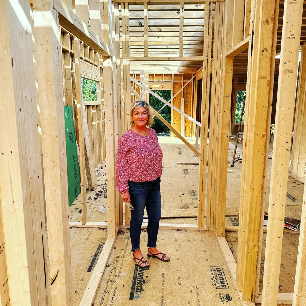 Custom Home Building Services for Lujema Builders in Enka, NC