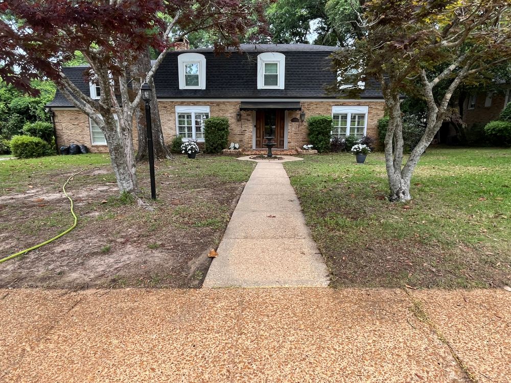 Lawn Maintenance for All-Star Lawn Care & Soft Washing in Mobile, AL