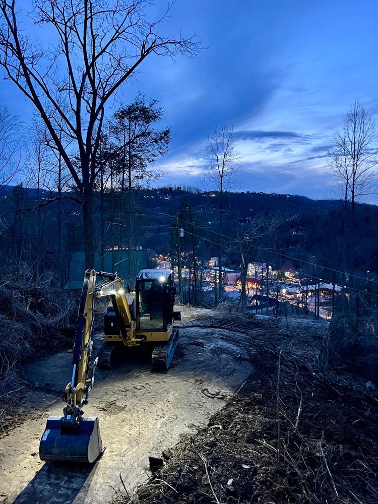 All Photos for Grayson Groundworks in Sevierville, TN