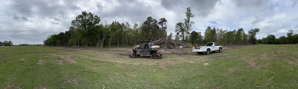 Fences for Bar T Fencing in Dayton, TX