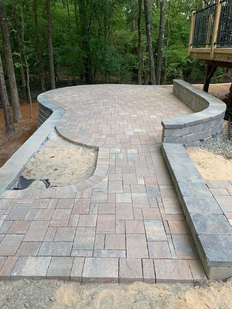 All Photos for Alvarez Landscape & Hardscape Service in Rock Hill, SC